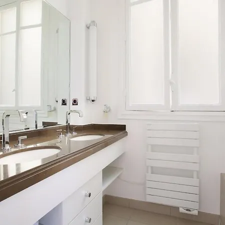 Lejlighed District A Bright And Peaceful Pied A Terre